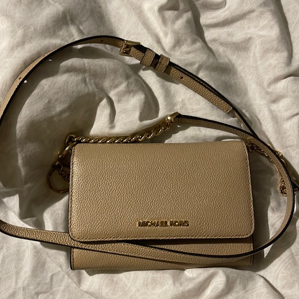 MK purse